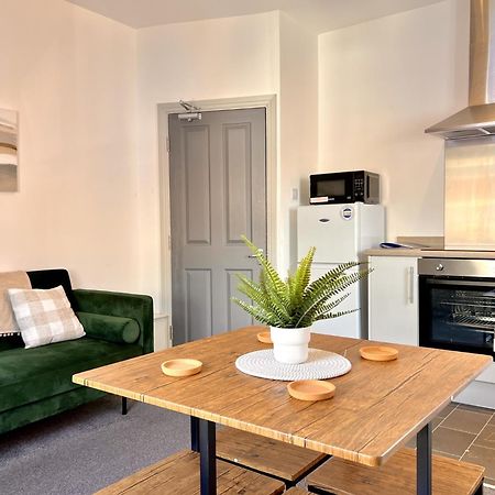 Spare Property Sasco Blackpool Esterno foto